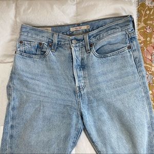 Levi’s Wedgie Straight